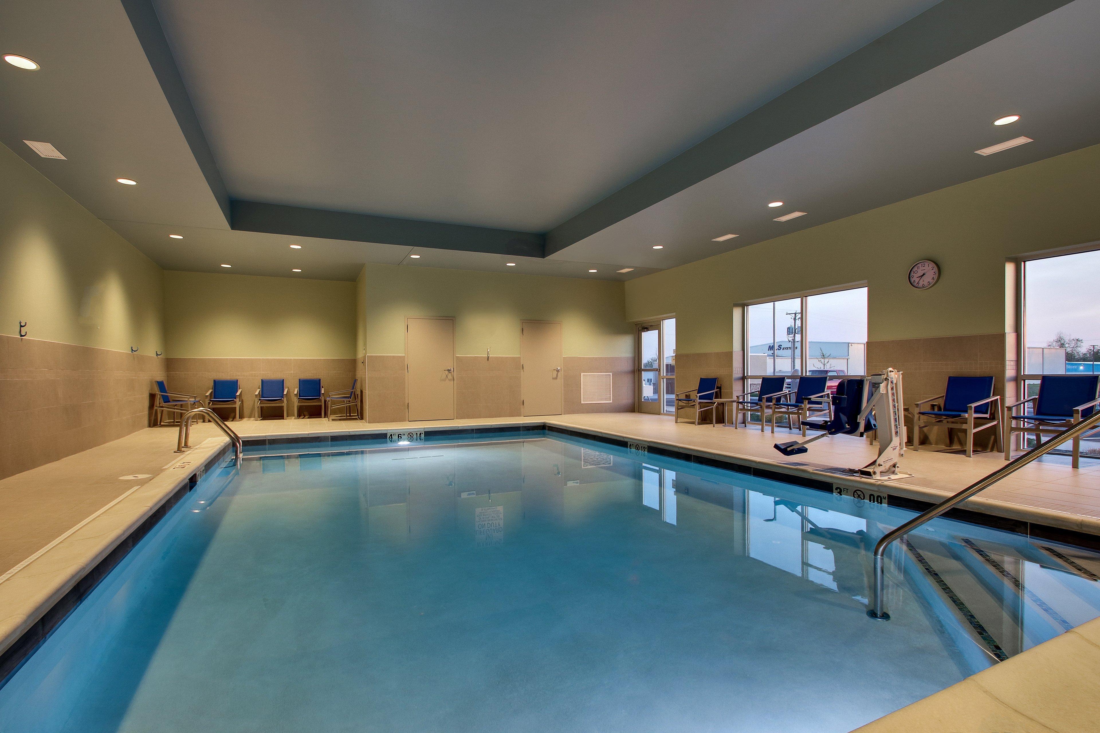 Holiday Inn Express & Suites Troy By Ihg Экстерьер фото
