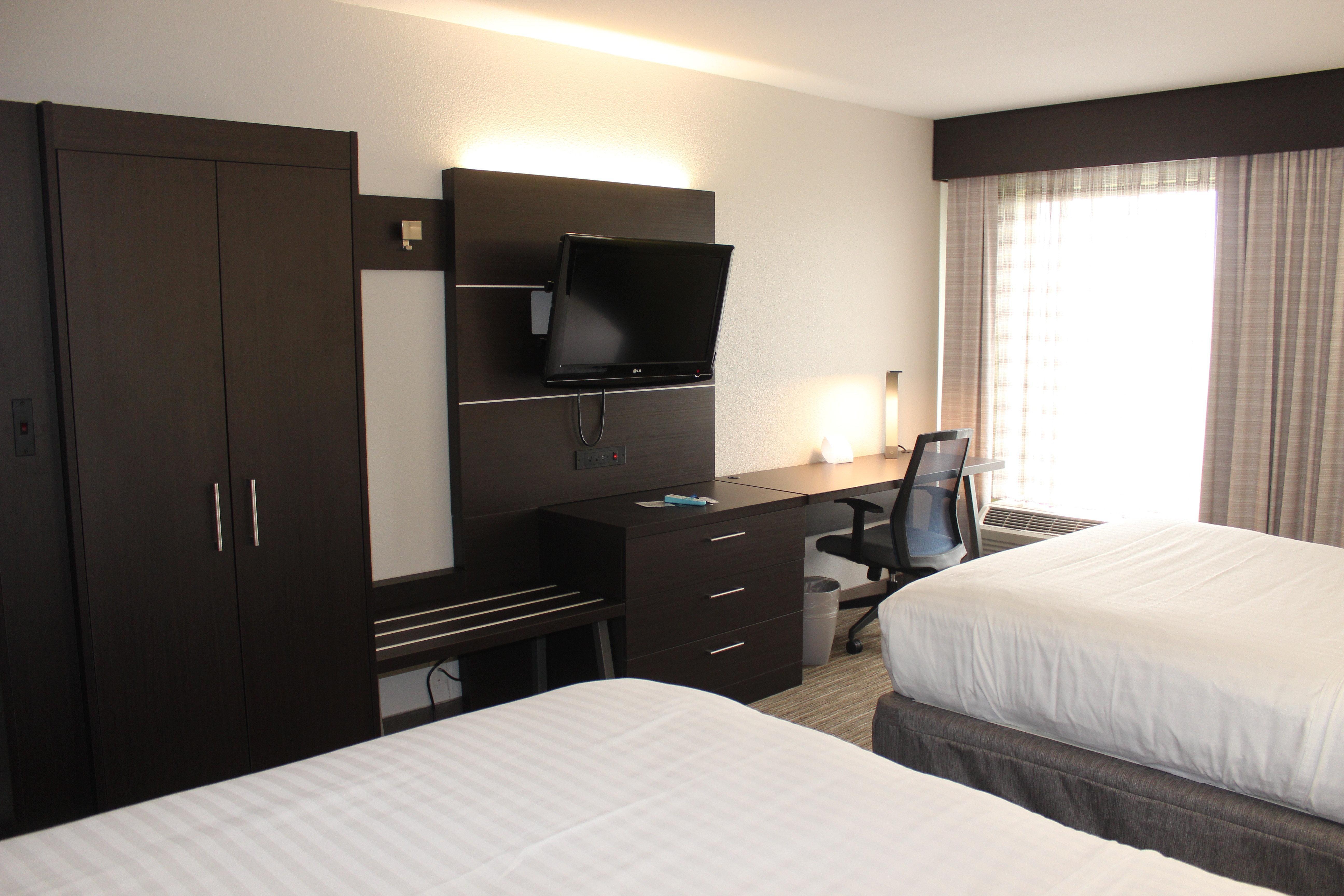 Holiday Inn Express & Suites Troy By Ihg Экстерьер фото
