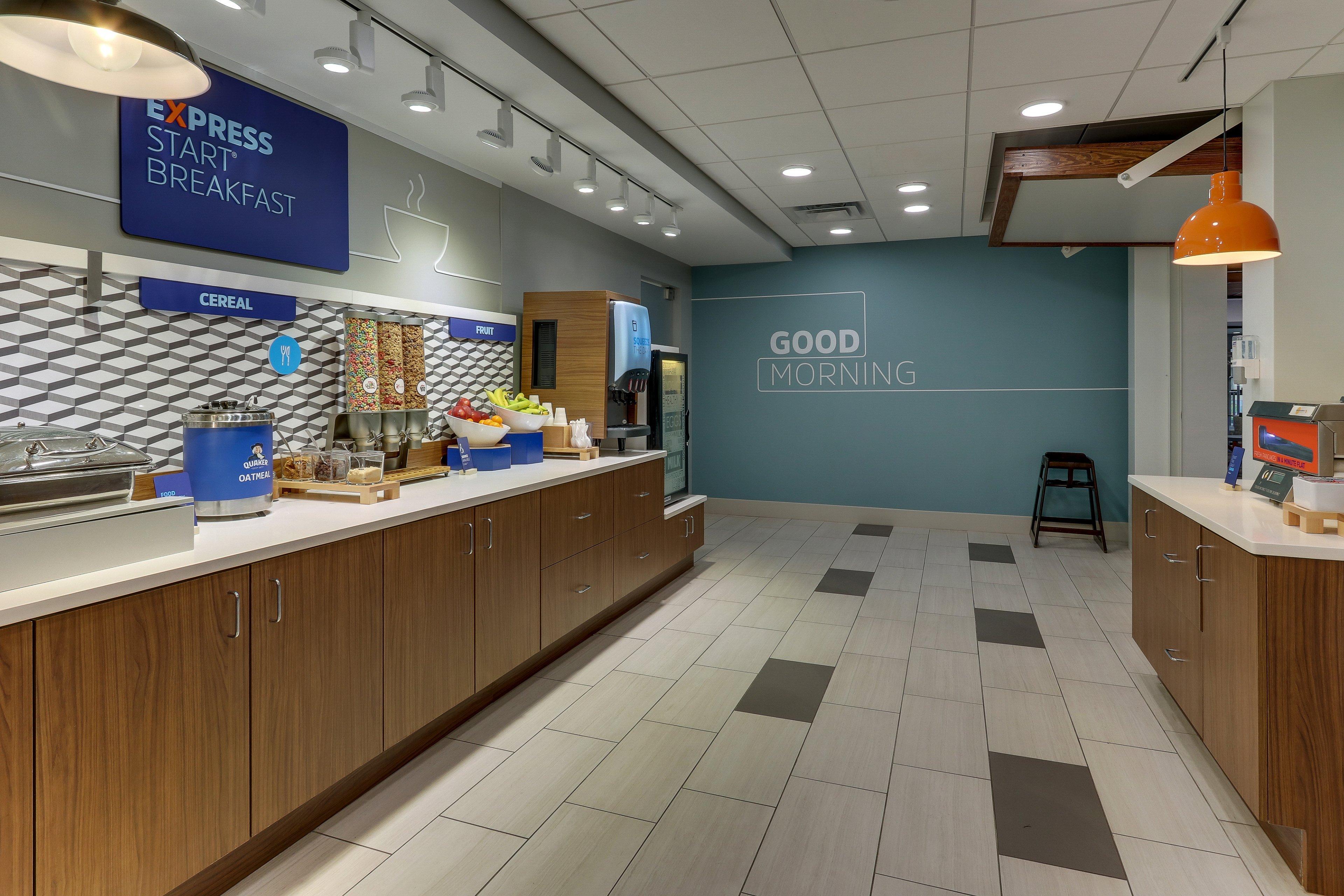 Holiday Inn Express & Suites Troy By Ihg Экстерьер фото