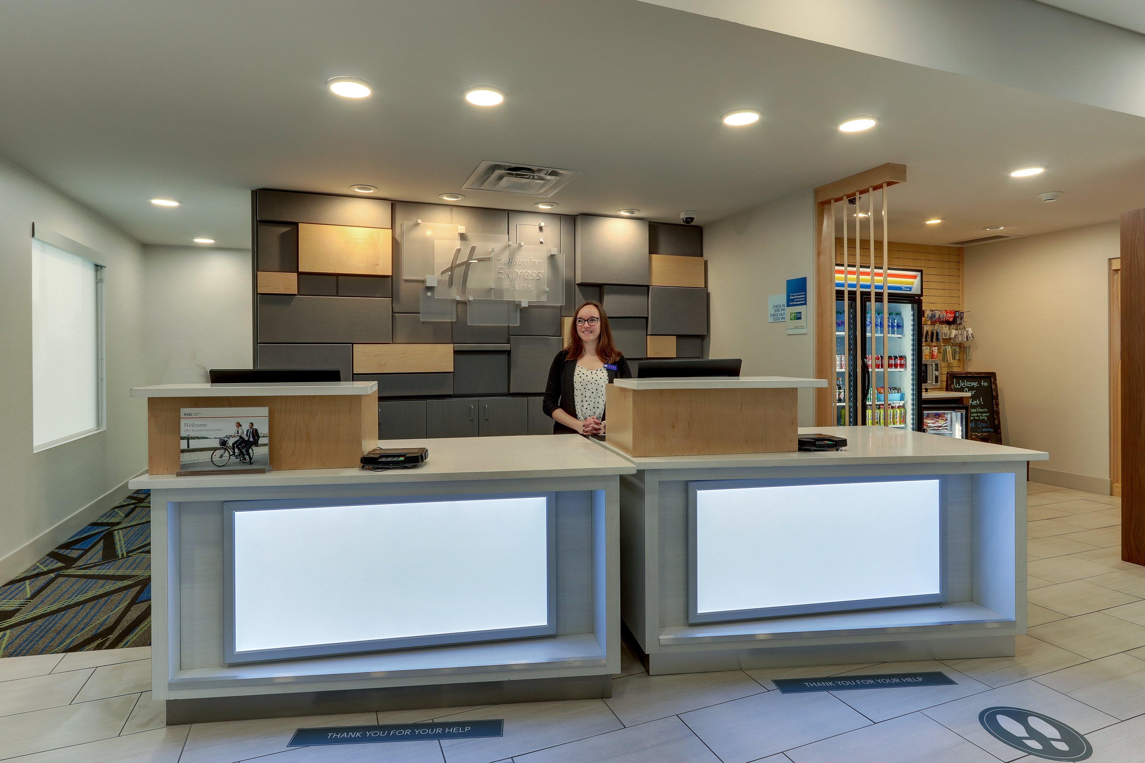 Holiday Inn Express & Suites Troy By Ihg Экстерьер фото