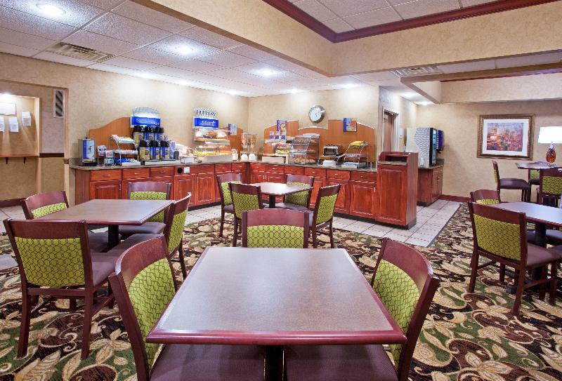 Holiday Inn Express & Suites Troy By Ihg Экстерьер фото
